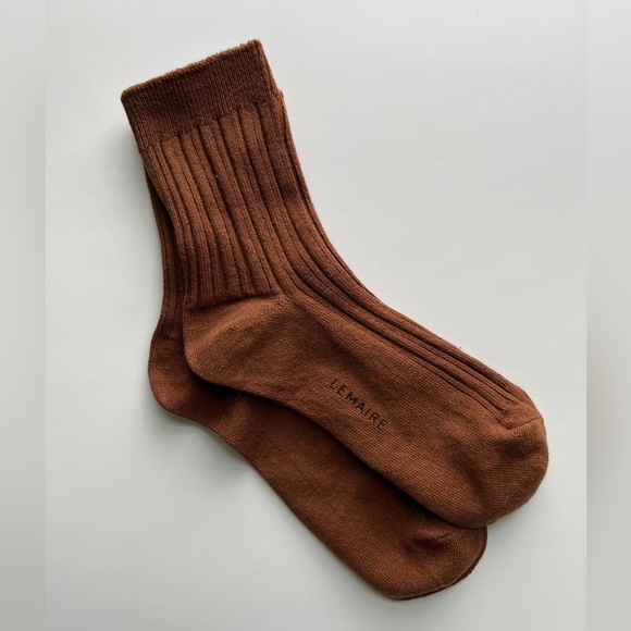 Lemaire Chestnut Ribbed Casual Socks - Picture 2 of 5